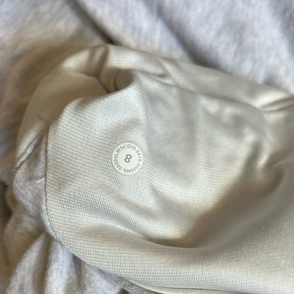 SOLD - Lululemon Warm Down Jogger *Soft Touch (size 8) - Picture 7 of 7